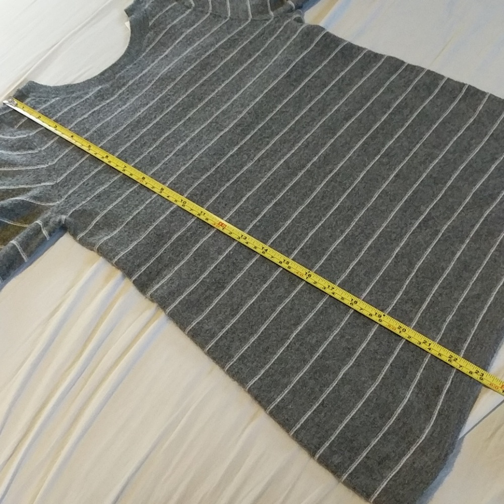 Vince Striped Cashmere Gray Sweater Bell Sleeve - Picture 7 of 8